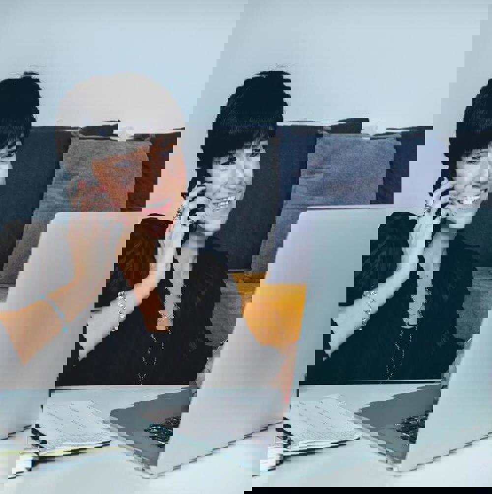 Experienced Financial Advisor 1024X683